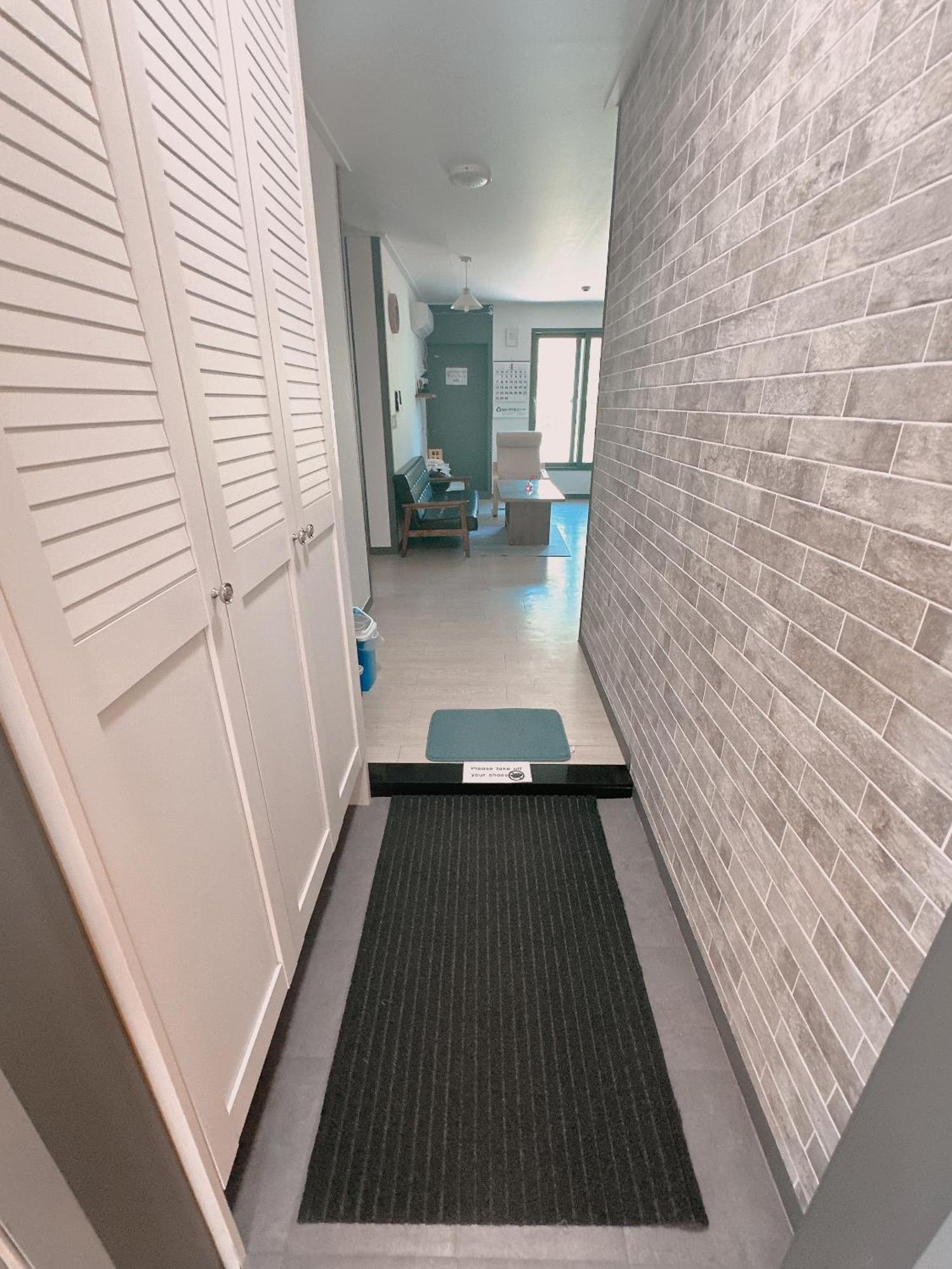 Yolo House Hotel Incheon Exterior photo
